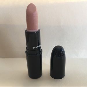 Mac Innocence, Beware LE Lipstick